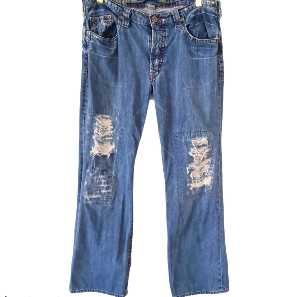 Silver Jeans Distressed Button Fly  34/32